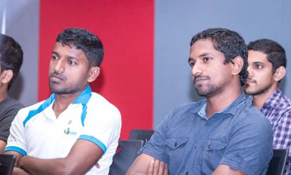 An Automated Environment Monitor, Invented By Two Sri Lankans, Helps Small-Scale Farmers An Automated Environment Monitor, Invented By Two Sri Lankans, Helps Small-Scale Farmers